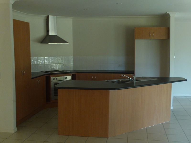 25 Bentley Drive, Regency Downs QLD 4341