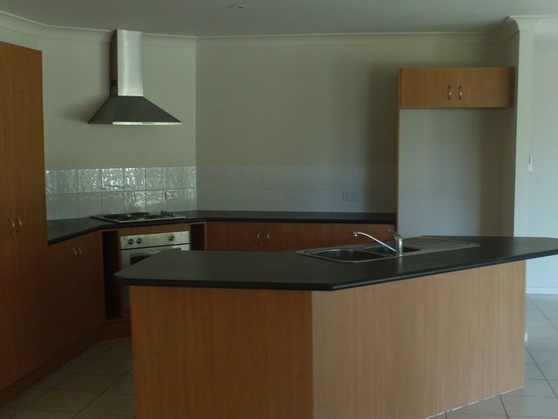 25 Bentley Drive, Regency Downs QLD 4341