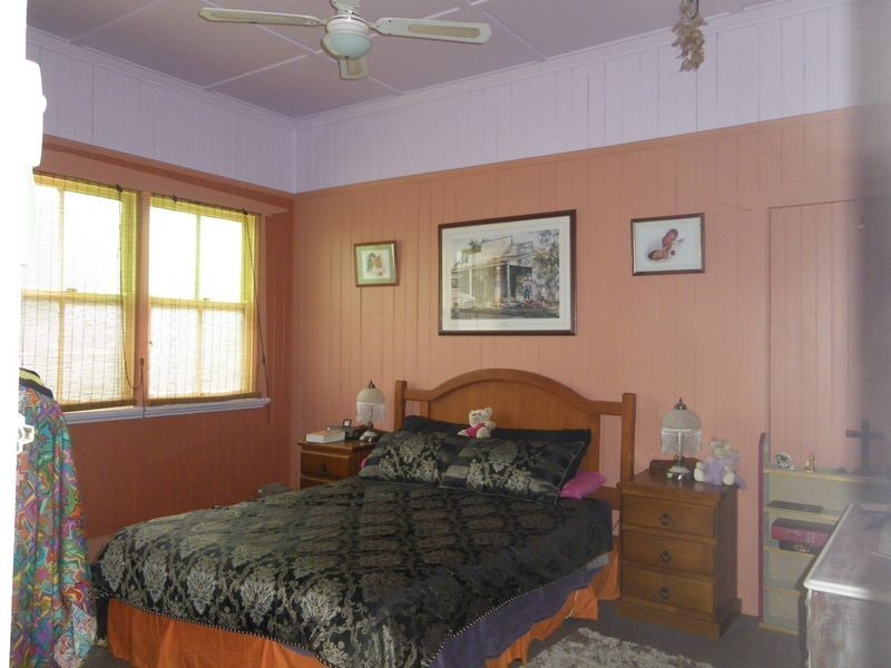 69 Highland Street, Esk QLD 4312