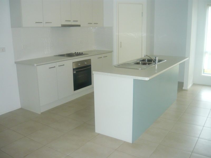 78 Middle Street, Esk QLD 4312