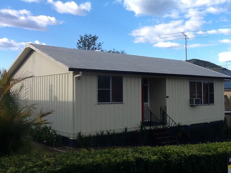 67 Highland Street, Esk QLD 4312