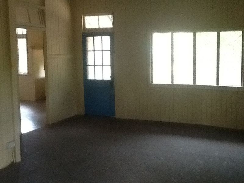 JUNCTION VIEW SCHOOL  7 East Haldon Rd, Gatton QLD 4343