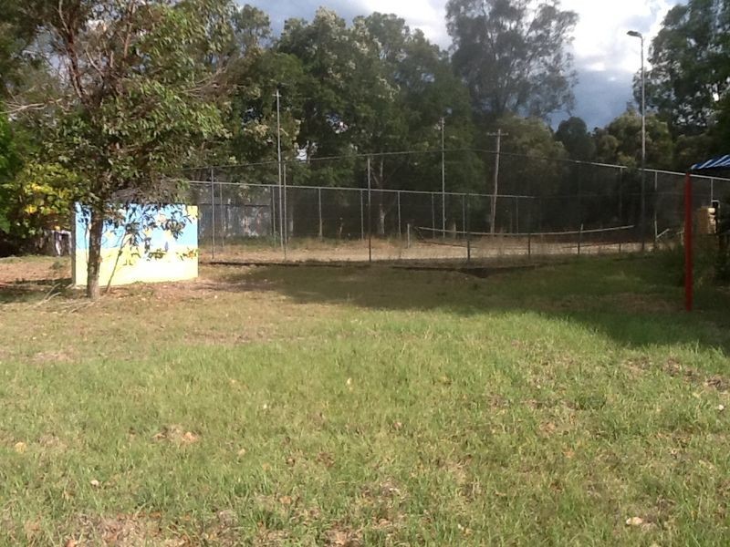 JUNCTION VIEW SCHOOL  7 East Haldon Rd, Gatton QLD 4343