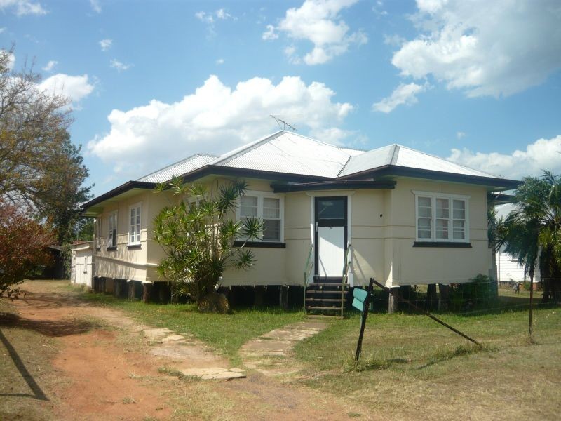 75 Old College Road, Gatton QLD 4343