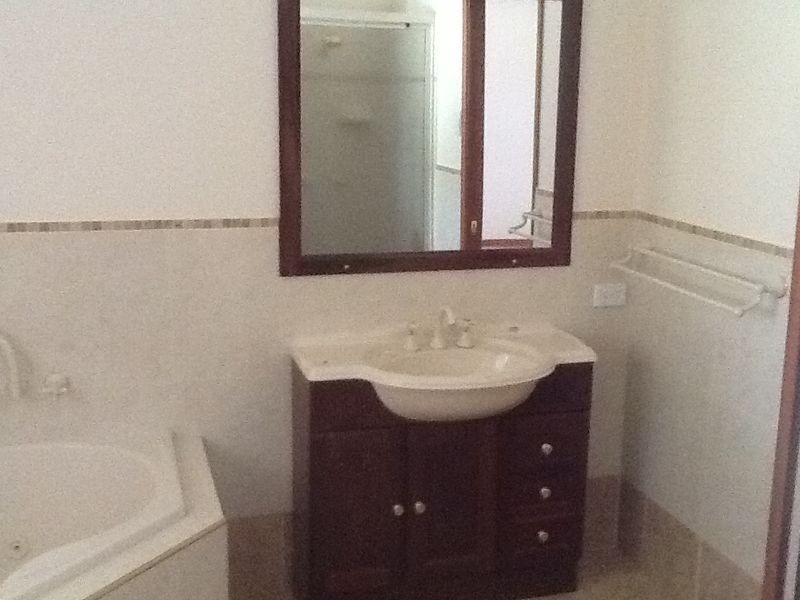 99 Huntingdale Crescent, Placid Hills QLD 4343