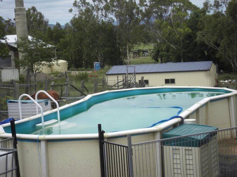 6 Christopher Street, Grantham QLD 4347