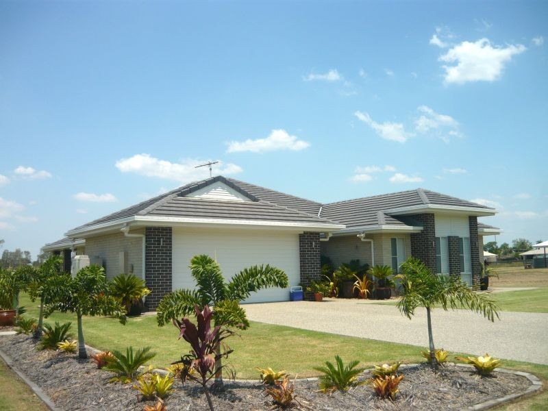 26 Placid Drive, Placid Hills QLD 4343