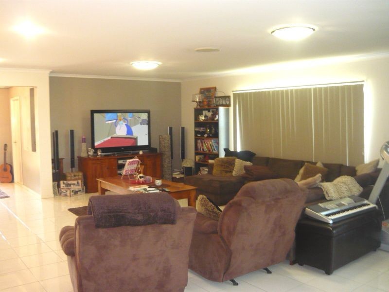 26 Placid Drive, Placid Hills QLD 4343