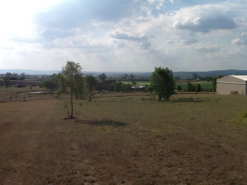 16 Continental Court, Gatton QLD 4343