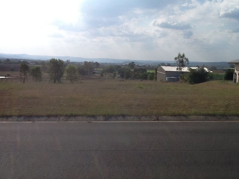 16 Continental Court, Gatton QLD 4343