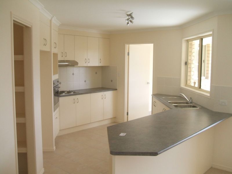 74 Highview Drive, Gatton QLD 4343