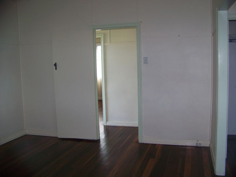 16 Allan Street, Gatton QLD 4343