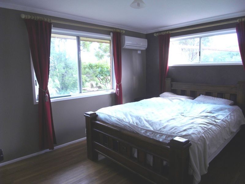 42 West Haldon Road, Woodbine QLD 4343