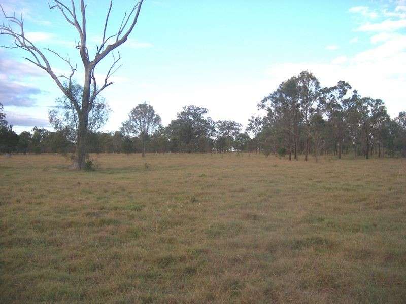 40 Karina Street, Placid Hills QLD 4343