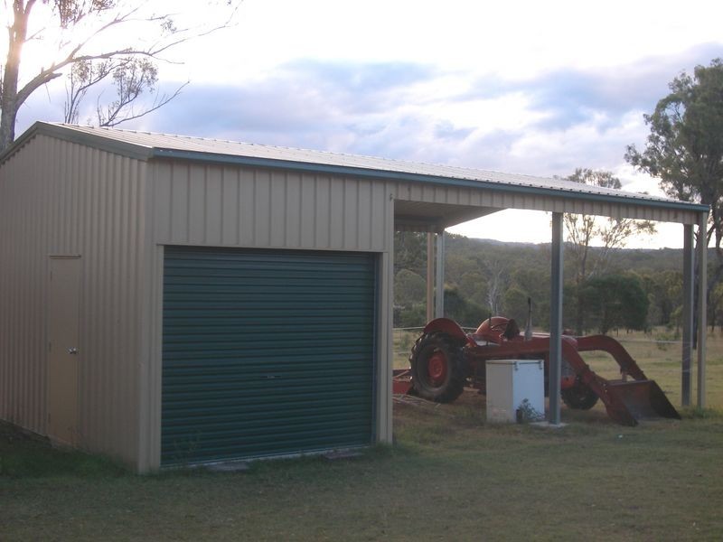 40 Karina Street, Placid Hills QLD 4343