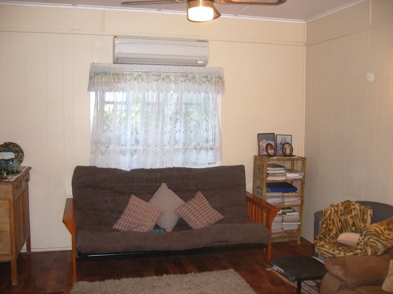 40 Karina Street, Placid Hills QLD 4343