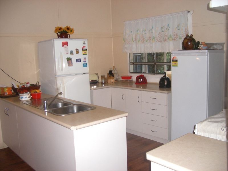 40 Karina Street, Placid Hills QLD 4343