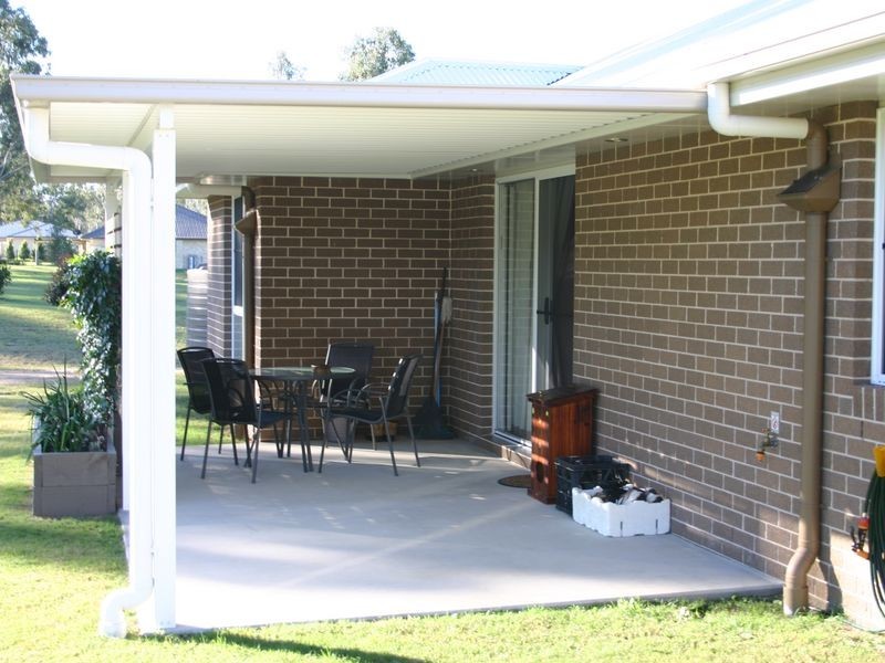 9 Legend Drive, Adare QLD 4343