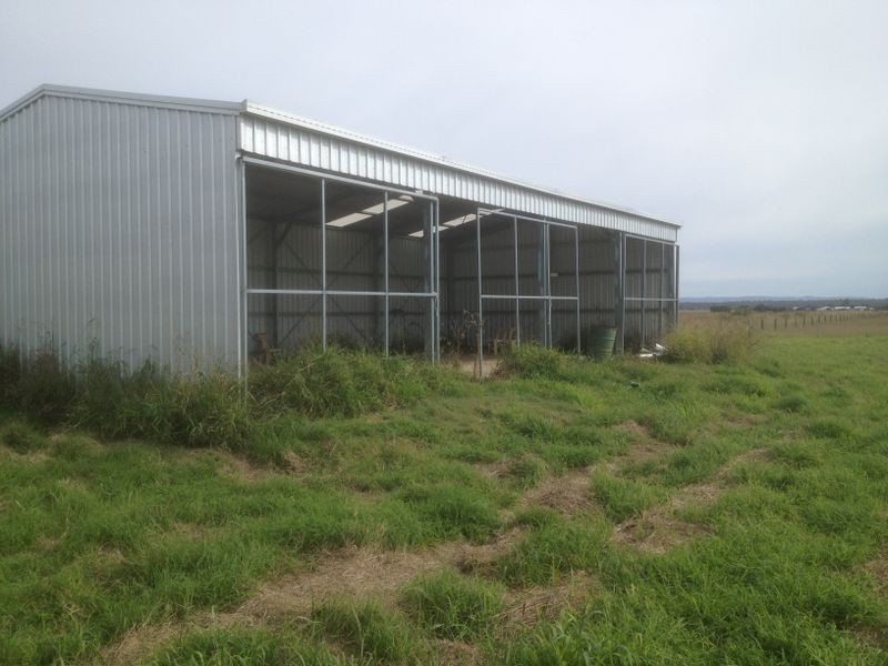 2 Mahons Road, Coominya QLD 4311