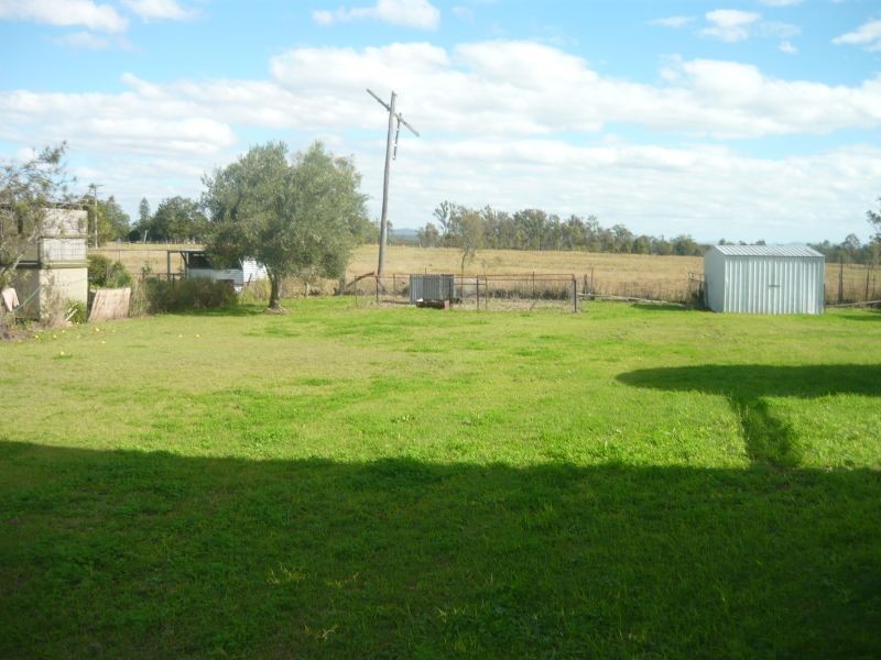 5 Fielding Road, College View QLD 4343