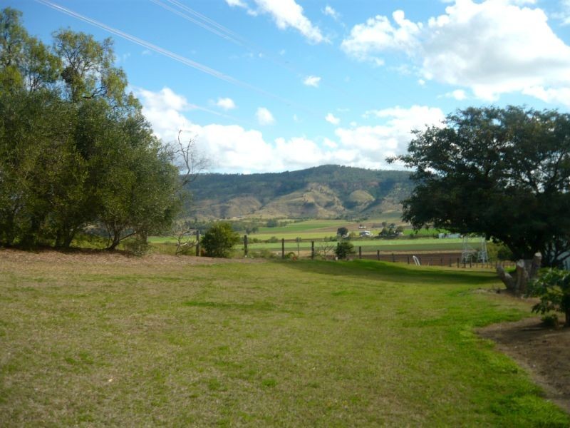 97 Ingoldsby Road, Upper Tenthill QLD 4343