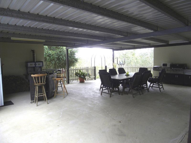 25 Squires Road, Lockyer QLD 4344