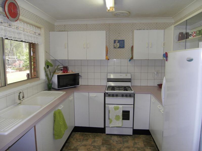 25 Squires Road, Lockyer QLD 4344