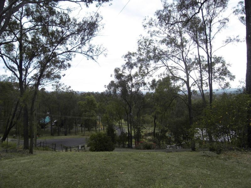 25 Squires Road, Lockyer QLD 4344