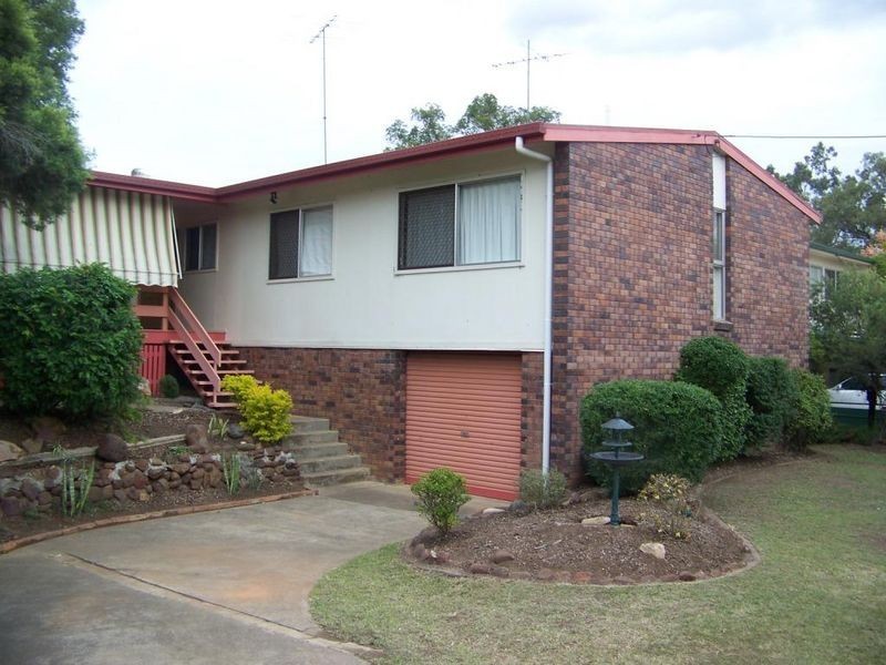 36 Hill Street, Gatton QLD 4343