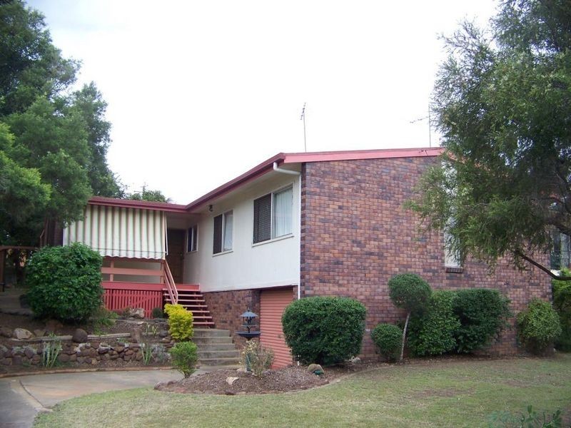 36 Hill Street, Gatton QLD 4343