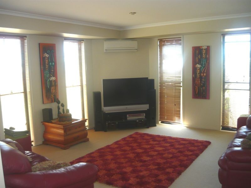 65 Parkridge Drive, Withcott QLD 4352