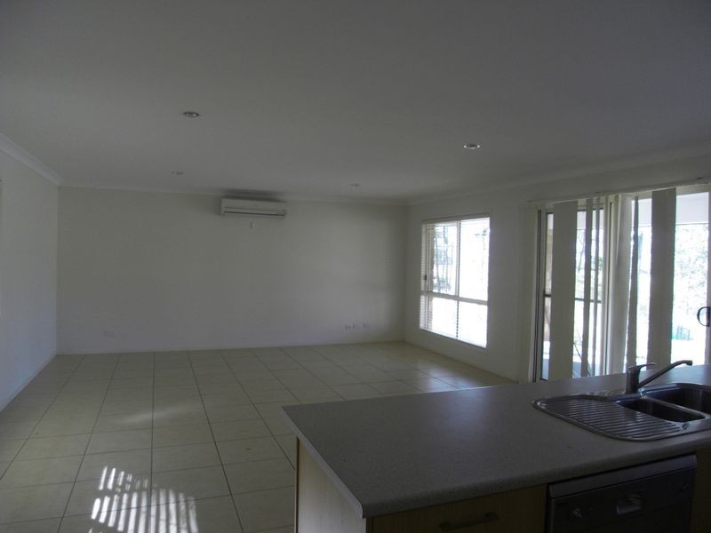 60 Bentley Drive, Regency Downs QLD 4341