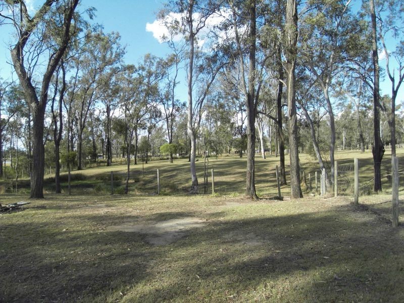 60 Bentley Drive, Regency Downs QLD 4341
