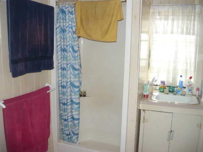 14 Jensen Street, Gatton QLD 4343