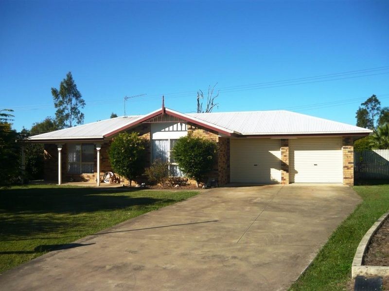 19 Davis Crescent, Gatton QLD 4343