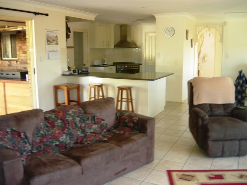 19 Davis Crescent, Gatton QLD 4343