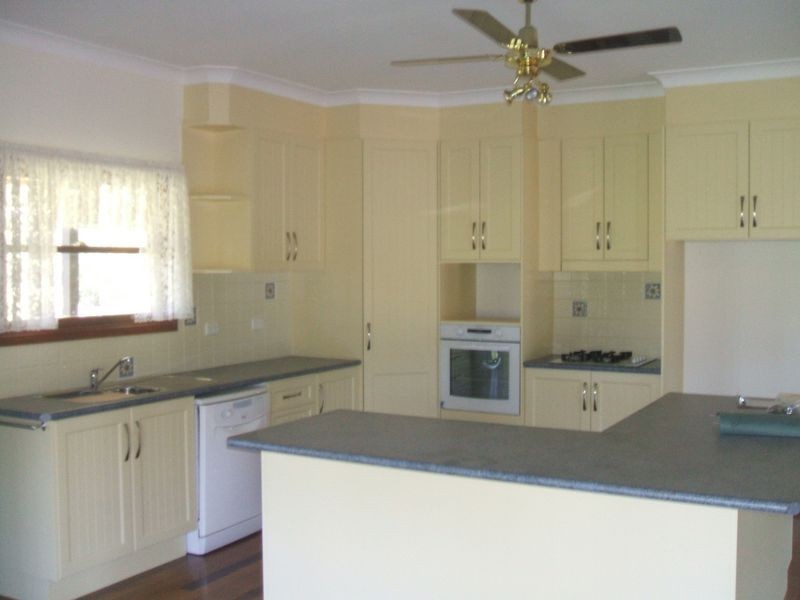 95 Nangara Road, Lockyer Waters QLD 4311