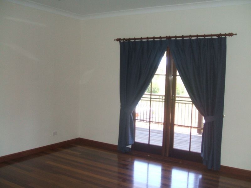 95 Nangara Road, Lockyer Waters QLD 4311