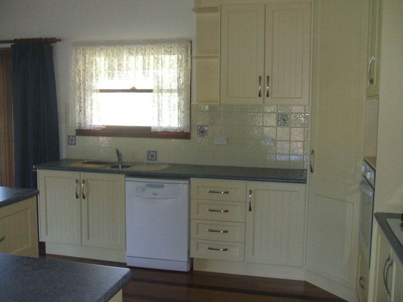 95 Nangara Road, Lockyer Waters QLD 4311