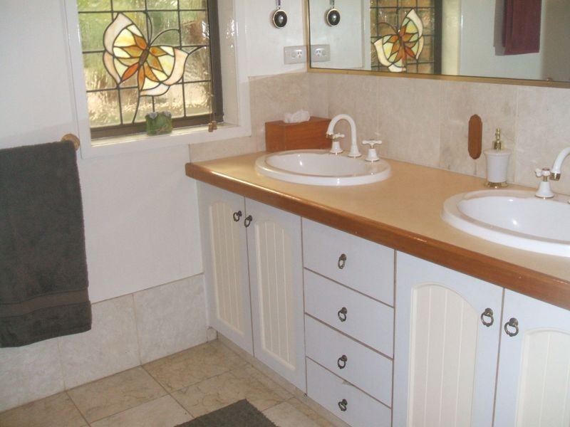 9 Wilson Street, Gatton QLD 4343