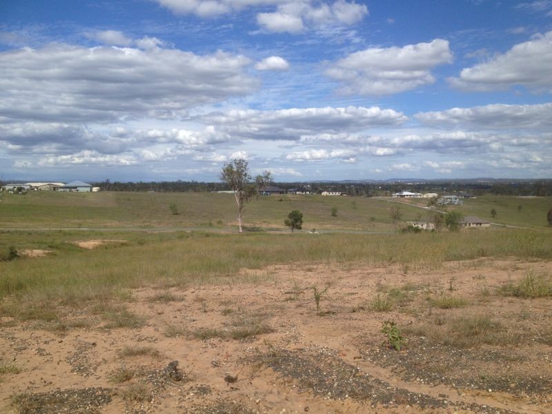 13 Wilkinson Place, Grantham QLD 4347