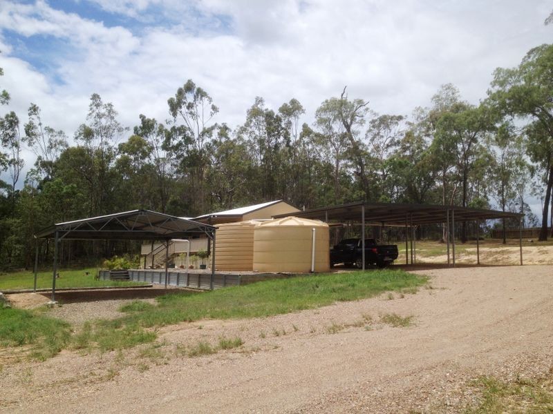 6 Balmoral Court, Mount Hallen QLD 4312