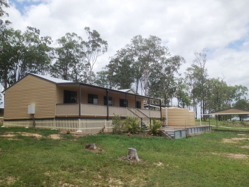 6 Balmoral Court, Mount Hallen QLD 4312