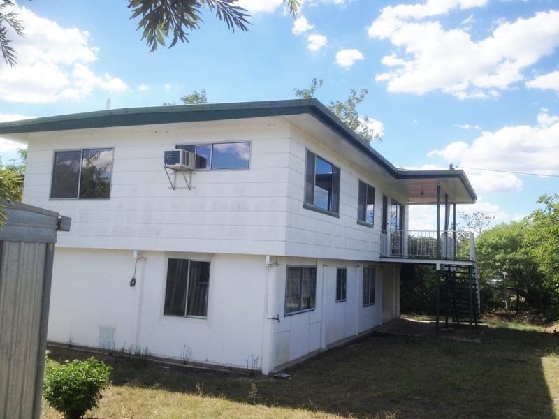 17 Gutt Road, Regency Downs QLD 4341