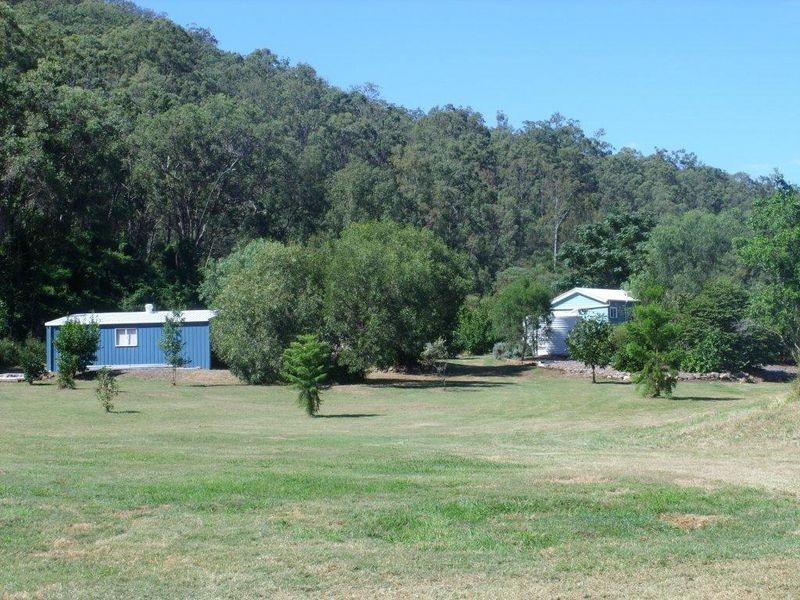 819 Left Hand Branch Road, Gatton QLD 4343