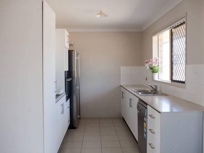 3 Brolga Way, Adare QLD 4343