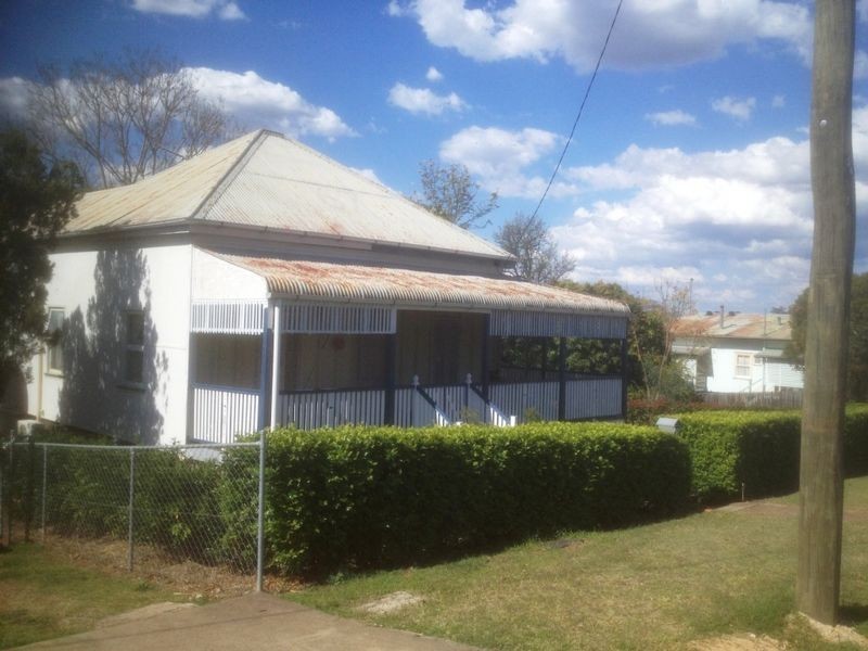 67 Spencer Street, Gatton QLD 4343