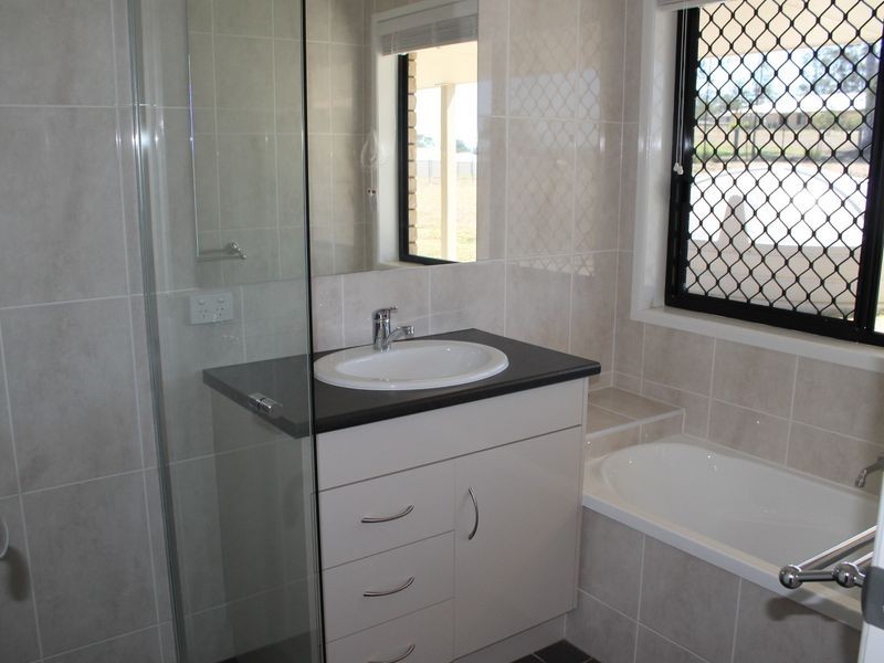 9 Mountain View Drive, Adare QLD 4343