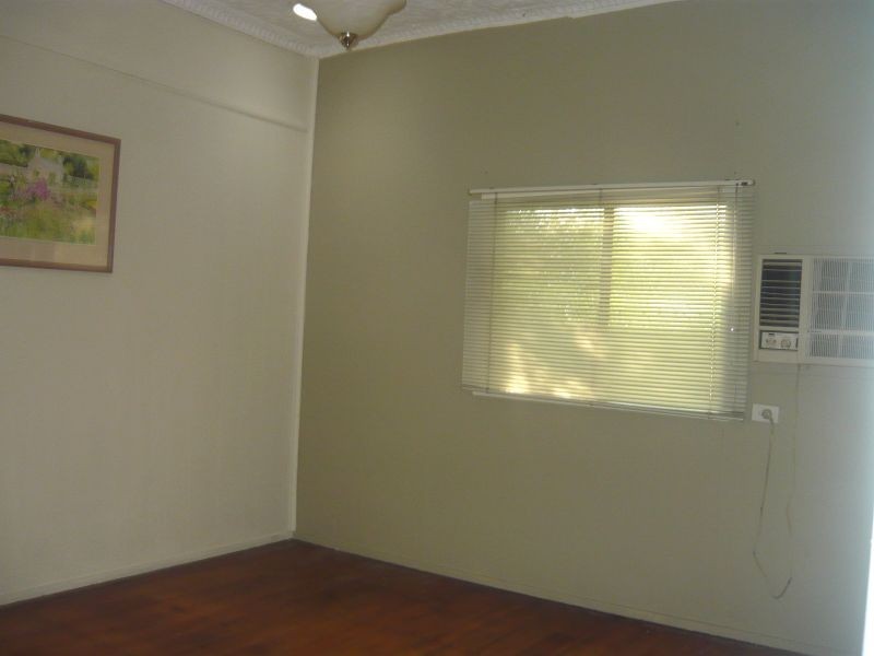 32 Church Street, Forest Hill QLD 4342