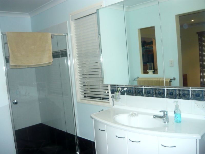 10 Caitlin Court, Placid Hills QLD 4343